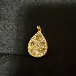 Vintage pendant